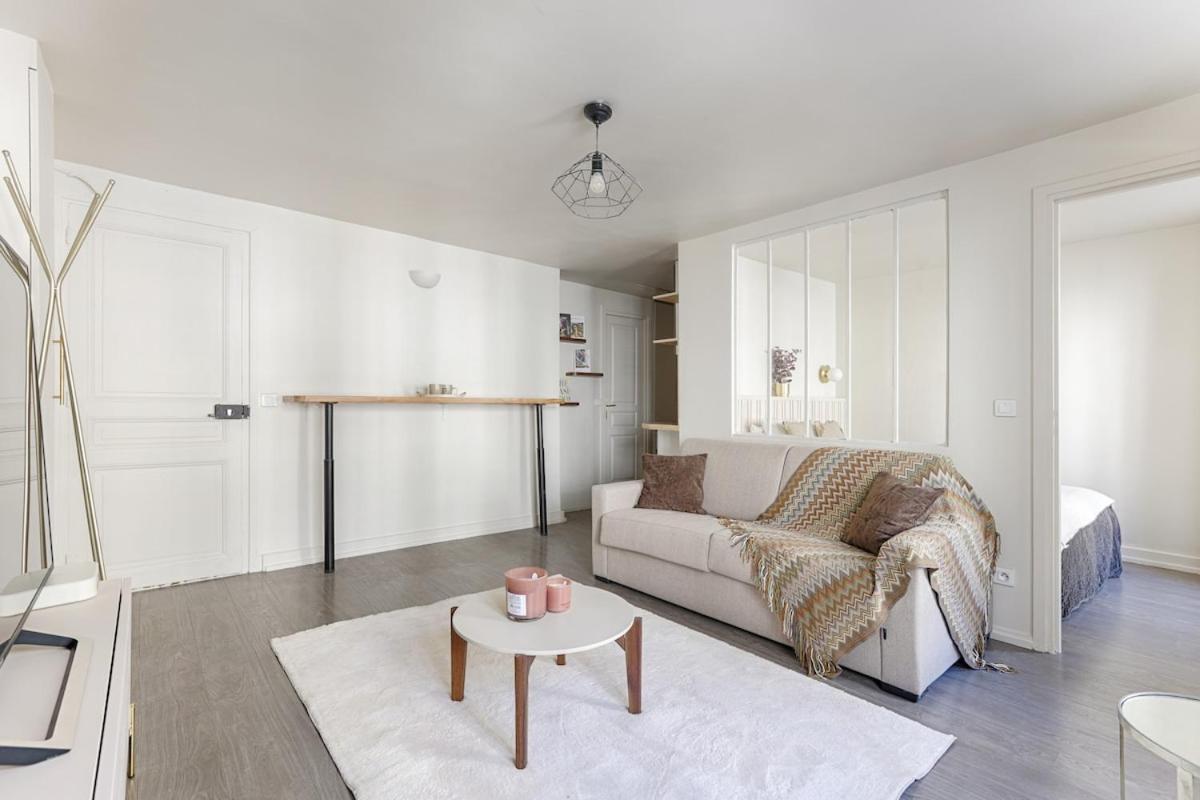 De Charme Rue Lafayette 4p-1br * Parigi